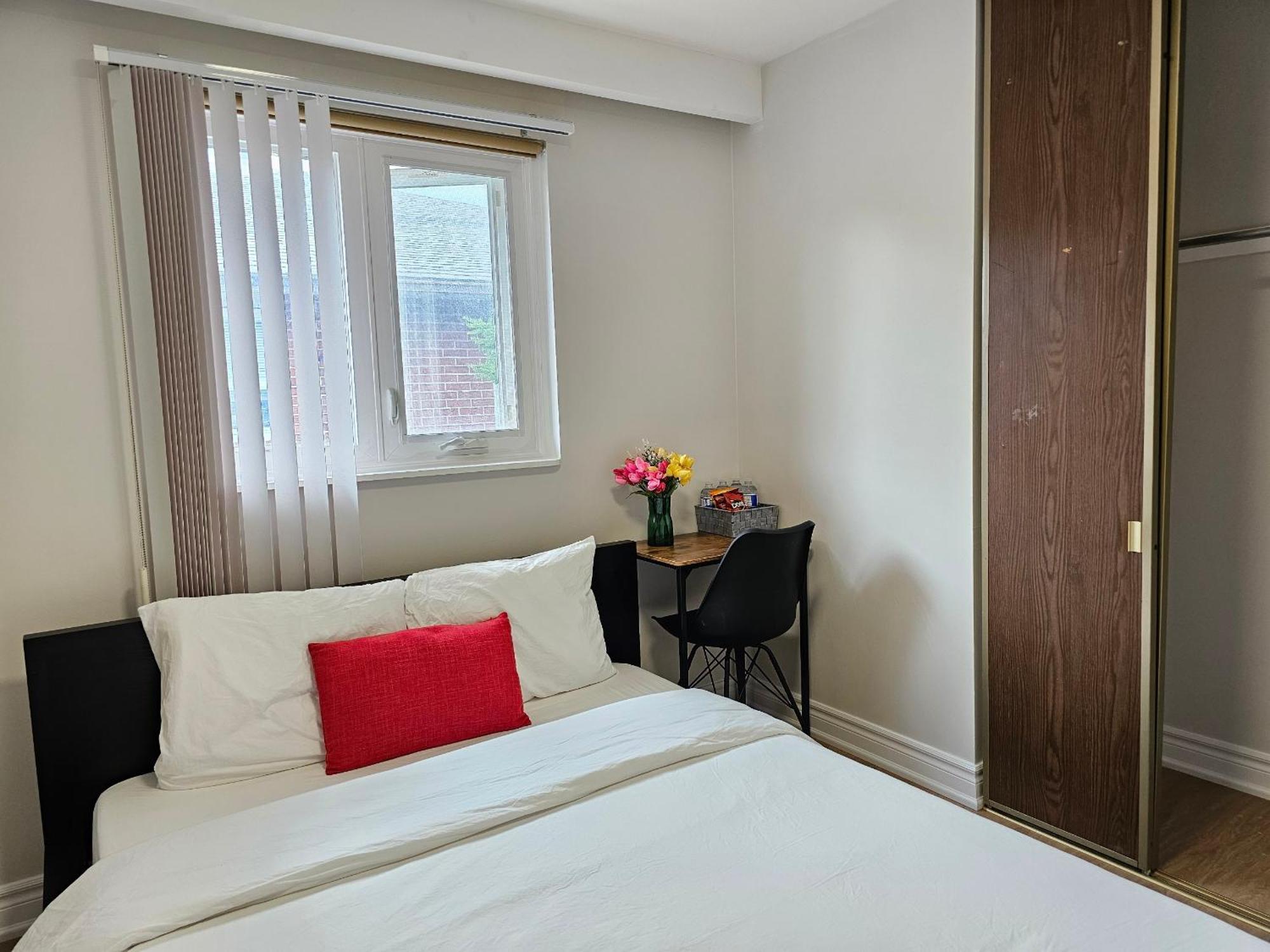 Homestay A Away-cozy Guest In *
