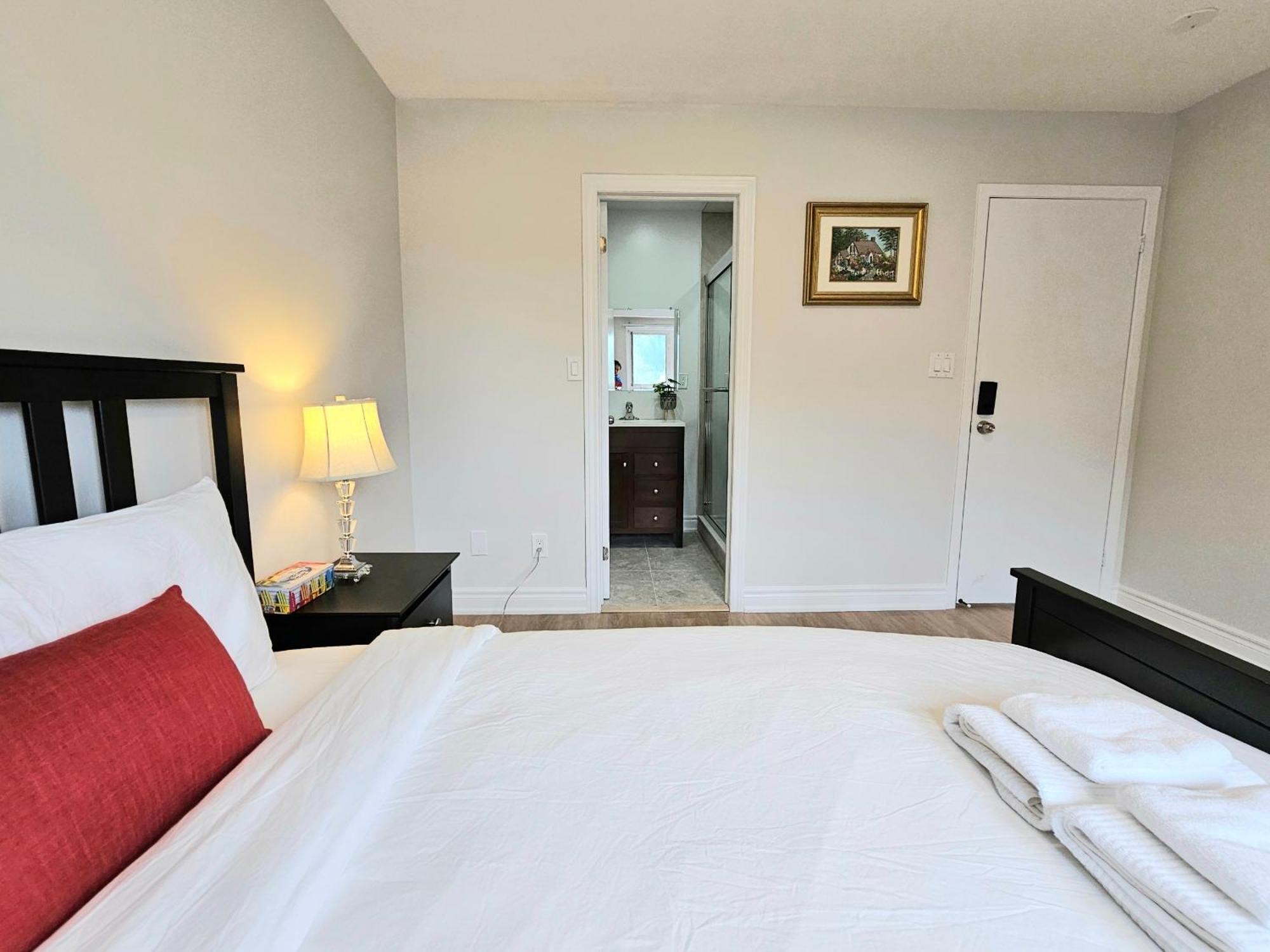 A Away-cozy Guest In *